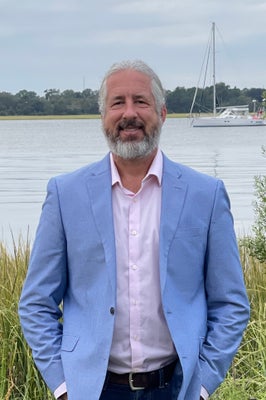 Portrait of Mike Ciucci, Realtor of Distinction